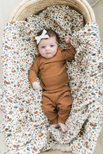 Load image into Gallery viewer, Harvest Floral Muslin Swaddle Blanket