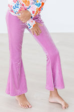 Load image into Gallery viewer, Carnation Pink Velvet Bells