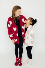 Load image into Gallery viewer, Coconut/Light Pink Heart Cozy Socks