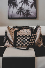 Load image into Gallery viewer, Beige Bolt Weekender