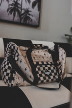 Load image into Gallery viewer, Beige Bolt Weekender