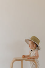 Load image into Gallery viewer, Straw Hat | Checkerboard