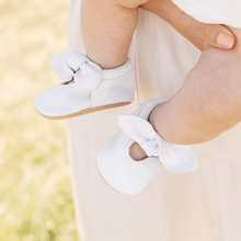 Load image into Gallery viewer, Toasted Bright White Knotted Bow Baby Shoe