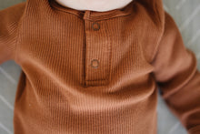 Load image into Gallery viewer, Rust Organic Cotton Ribbed Knot Gown