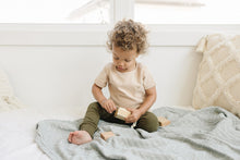 Load image into Gallery viewer, Desert Sage Muslin Quilt