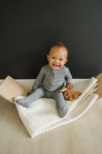 Load image into Gallery viewer, Grey Organic Cotton Ribbed Zipper