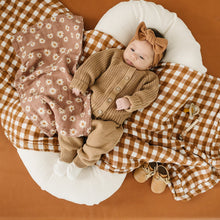 Load image into Gallery viewer, Gingham Muslin Quilt