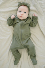 Load image into Gallery viewer, Olive Bamboo Zipper