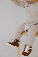 Load image into Gallery viewer, Blazies Pant - Whisper