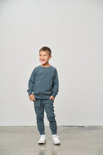 Load image into Gallery viewer, Pocket Pullover - Nightfall