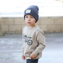 Load image into Gallery viewer, YOUNG + RAD CLASSIC BEANIE // STEEL BLUE