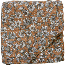 Load image into Gallery viewer, Magnolia Muslin Quilt