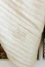 Load image into Gallery viewer, Cream Lace Muslin Quilt
