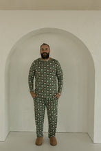 Load image into Gallery viewer, Men&#39;s Bamboo Pajamas | Santa Checkerboard