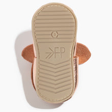 Load image into Gallery viewer, Rose Gold Knotted Bow Baby Shoe