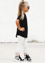 Load image into Gallery viewer, Basic Tee - Black