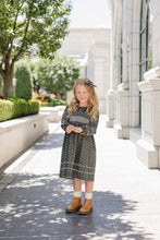 Load image into Gallery viewer, Tulip Smocked Peter Pan Collar Dress