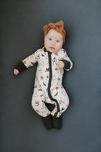 Load image into Gallery viewer, Halloween Bamboo Zipper