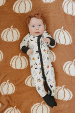 Load image into Gallery viewer, Halloween Bamboo Zipper