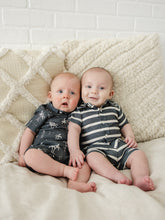 Load image into Gallery viewer, Stripe Linen Button Up Shirt