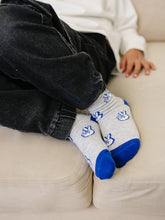 Load image into Gallery viewer, Smiley/Peace Socks 2 Pack