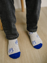 Load image into Gallery viewer, Smiley/Peace Socks 2 Pack