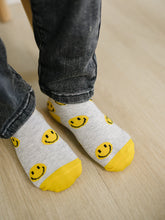 Load image into Gallery viewer, Smiley/Peace Socks 2 Pack