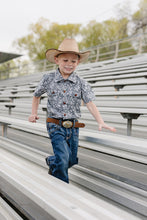 Load image into Gallery viewer, Paisley Button Up Shirt