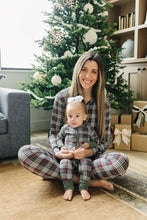 Load image into Gallery viewer, Green Plaid Bamboo Zipper