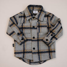 Load image into Gallery viewer, Max Button Up Shirt