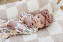 Load image into Gallery viewer, Dusty Rose Bunny Bamboo Zipper