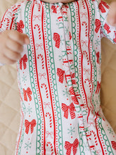 Load image into Gallery viewer, Bamboo Zip Romper | Retro Candy Cane