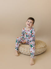 Load image into Gallery viewer, Bamboo Two Piece Set | Christmas Vibes