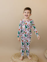 Load image into Gallery viewer, Bamboo Two Piece Set | Christmas Vibes