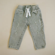 Load image into Gallery viewer, Charlie Jeans
