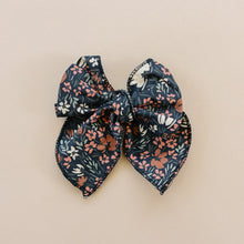 Load image into Gallery viewer, Mebie Baby Hair Bows