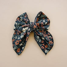 Load image into Gallery viewer, Mebie Baby Hair Bows