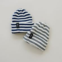 Load image into Gallery viewer, Grey &amp; White Stripe Chunky Knit Beanie