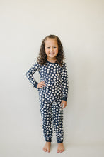 Load image into Gallery viewer, Navy Daisy Ribbed Bamboo Cozy Set