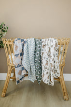 Load image into Gallery viewer, Blue Blossom Muslin Swaddle Blanket