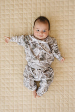 Load image into Gallery viewer, Cargo Jogger Set | Camo