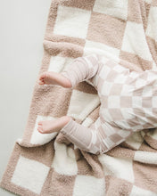 Load image into Gallery viewer, Checkered Plush Blanket | Latte