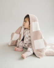 Load image into Gallery viewer, Checkered Plush Blanket | Latte