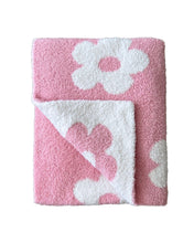Load image into Gallery viewer, Daisy Fuzzy Blanket | Pink