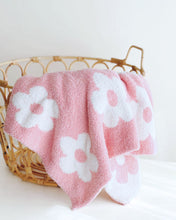 Load image into Gallery viewer, Daisy Fuzzy Blanket | Pink