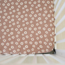 Load image into Gallery viewer, Daisy Dream Muslin Crib Sheet
