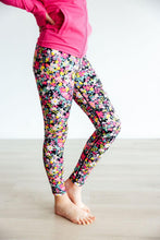 Load image into Gallery viewer, Flexible Floral Active Legging
