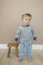 Load image into Gallery viewer, Shea Jeans